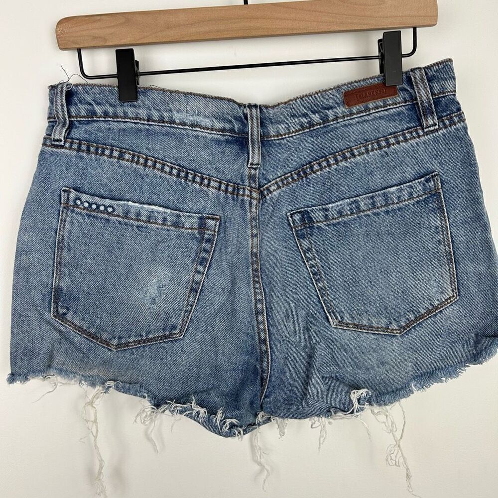 Blank NYC The Barrow Vintage High Rise short blue denim jean Sz 28 distressed - Picture 5 of 10